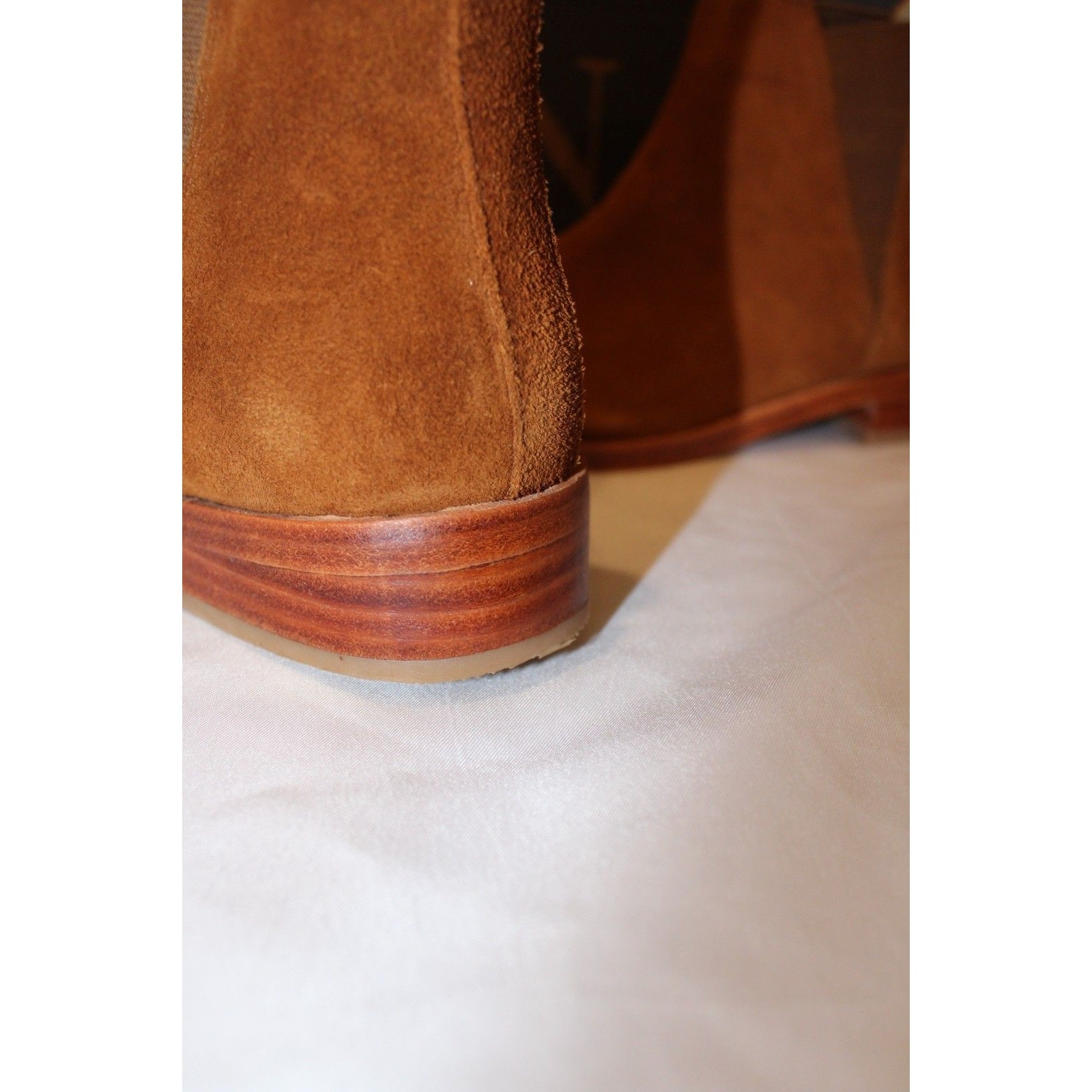 Nisolo Women's Eva Suede Everyday Chelsea Boot Nutmeg Size New $228 — image 5 of 6